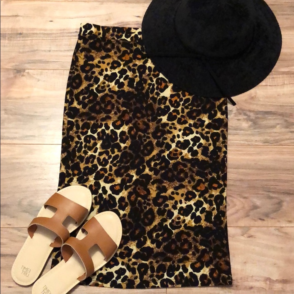 Moa USA pencil skirt